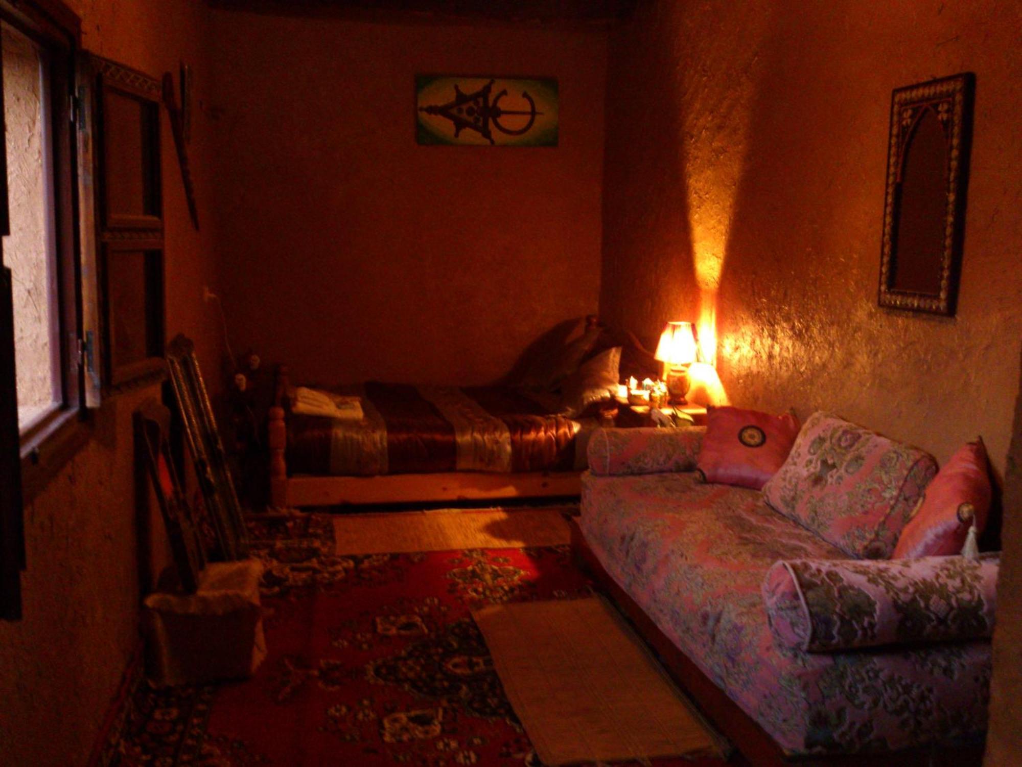Bed and Breakfast Tarmguist Aït Boukha Habitación foto